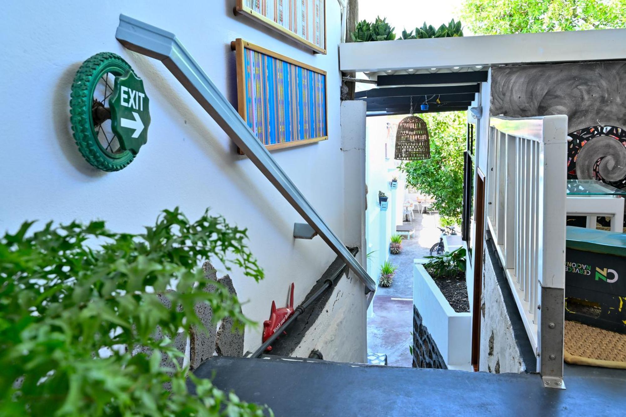 La K-Leta Boutique Guesthouse Puerto Ayora  Eksteriør bilde